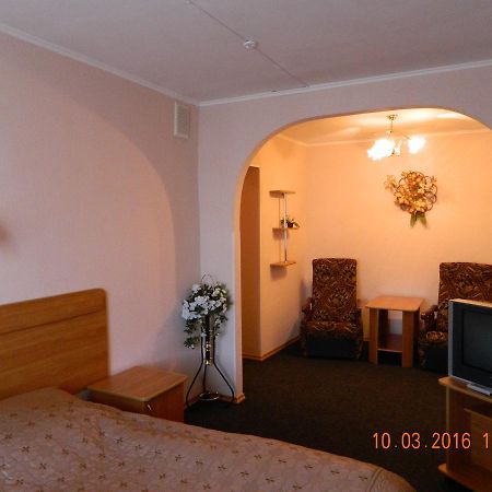Hotel Druzhba Oleksandriia ภายนอก รูปภาพ