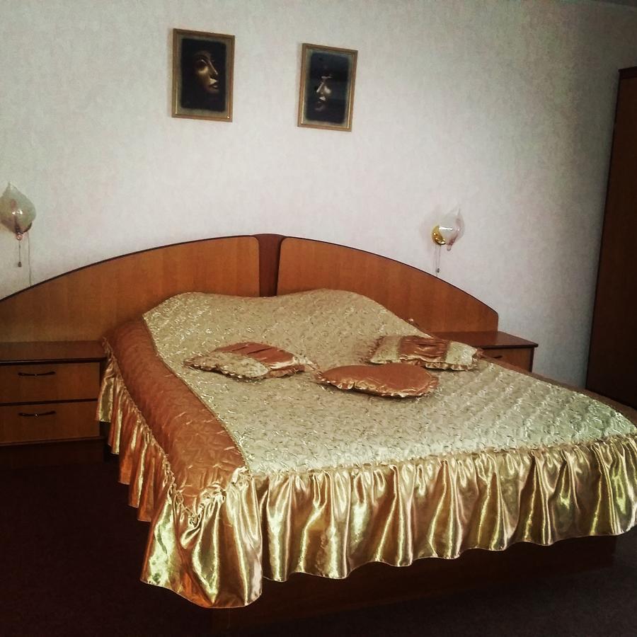 Hotel Druzhba Oleksandriia ภายนอก รูปภาพ