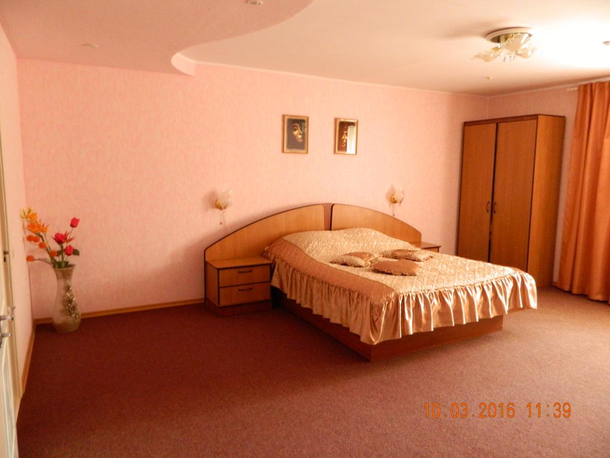 Hotel Druzhba Oleksandriia ภายนอก รูปภาพ